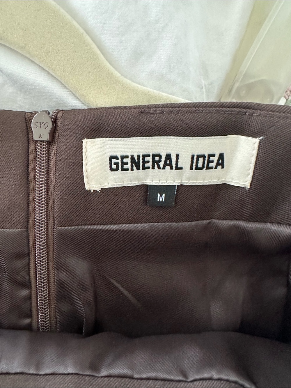 BNWOT Classic Brown Wrap Mini Skirt - Picture 4 of 4